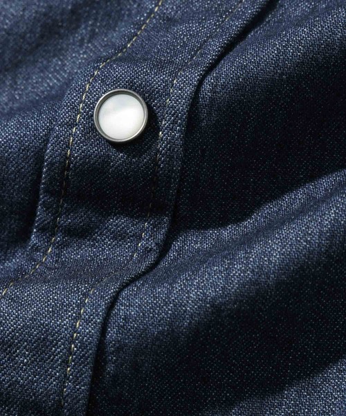 Mac-House(マックハウス)の「LEVI'S/リーバイス WESTERN SHIRT ウエスタンデニムシャツ(シャツ/ブラウス・メンズ・ワンウォッシュ/ブルー/ライトブルー・S/M/L/XL)」の16枚目の写真