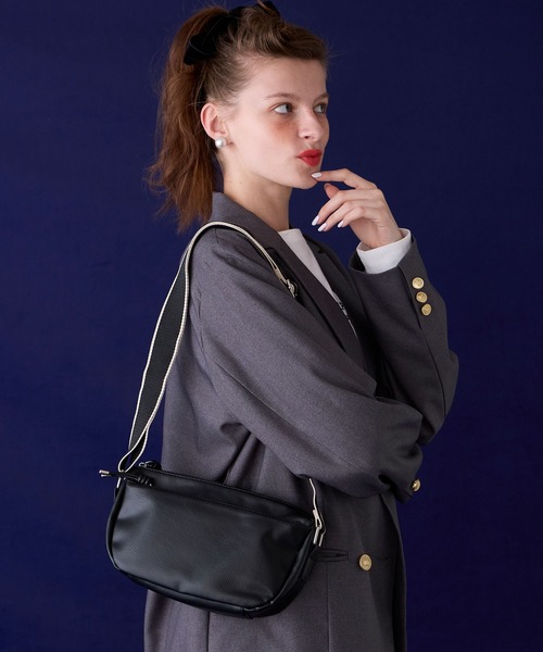 BONLECILL Marche(ボンルシールマルシェ)の「【BONLECILL Marche】ラインテープショルダーバッグ/ボディバッグ(ショルダーバッグ・レディース・ブラウン/アイボリー/ブラック・FREE)」の14枚目の写真