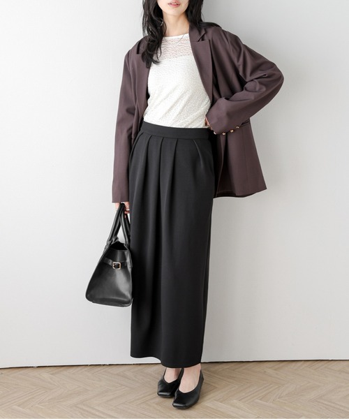 La-gemme(ラジェム)の「アシンメトリータック Iラインスカート(スカート・レディース・ブラック/ベージュ・L/M/S)」の3枚目の写真