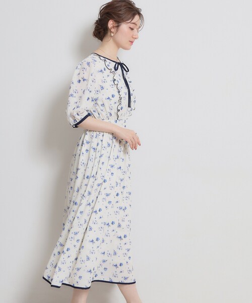 couture brooch（クチュールブローチ）の「【着映え】水彩フラワーワンピース（ワンピース・レディース・ネイビー/オフホワイト・38/36/42/40）」の12枚目の写真