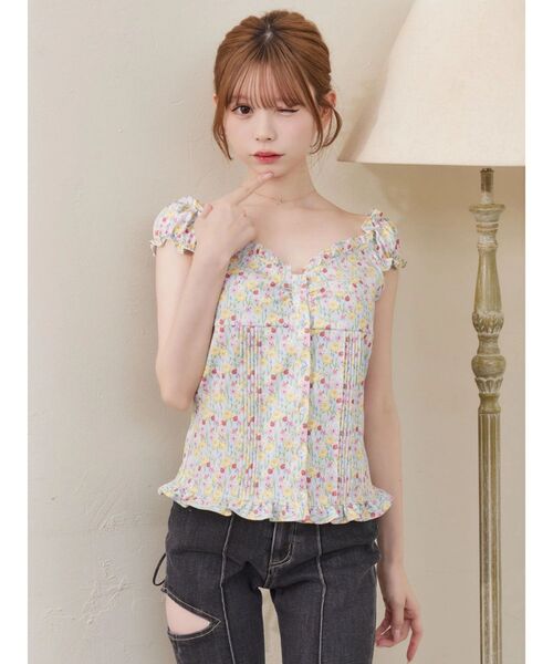 EATME(イートミー)の「【日比谷花壇コラボ】フラワープリントレディブラウス(シャツ/ブラウス・レディース・ブルー/ブラック/ピンク・FREE)」の1枚目の写真