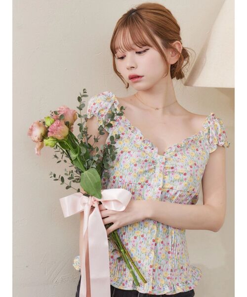 EATME(イートミー)の「【日比谷花壇コラボ】フラワープリントレディブラウス(シャツ/ブラウス・レディース・ブルー/ブラック/ピンク・FREE)」の8枚目の写真