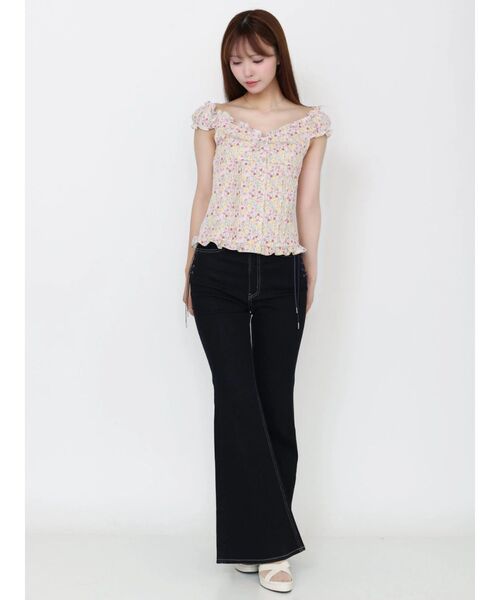 EATME(イートミー)の「【日比谷花壇コラボ】フラワープリントレディブラウス(シャツ/ブラウス・レディース・ブルー/ブラック/ピンク・FREE)」の20枚目の写真