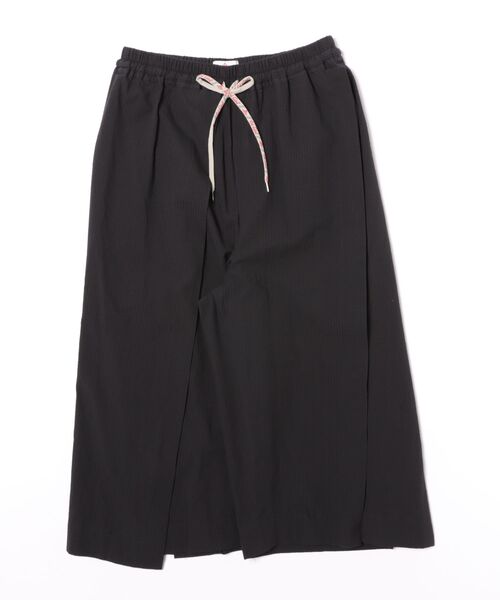 ｺｯﾄﾝｼｱｻｯｶｰﾀｯｸﾌﾟﾘｰﾂﾜｲﾄﾞﾊﾟﾝﾂ（その他パンツ）｜Vivienne Westwood