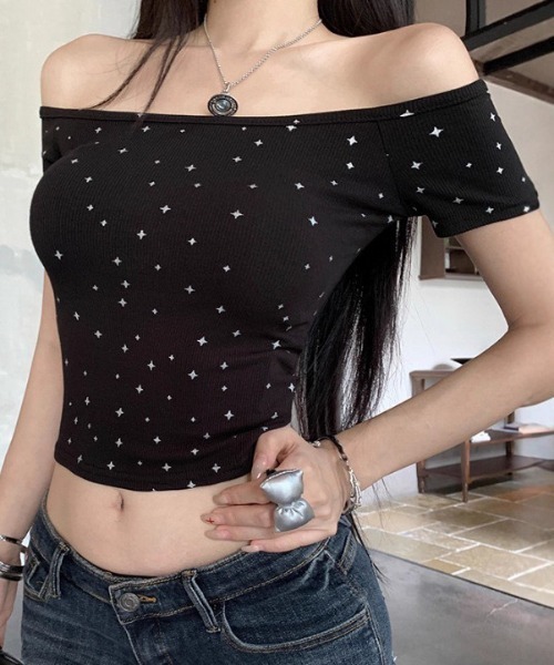 NANEA(ナネア)の「オフショル星柄半袖トップス(Tシャツ/カットソー・レディース・ホワイト/ブラック/グレー・MEDIUM)」の15枚目の写真