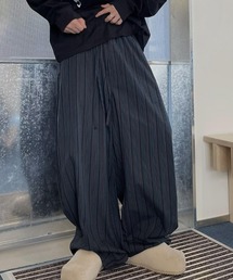 ストレートワイドレッグデニムパンツ