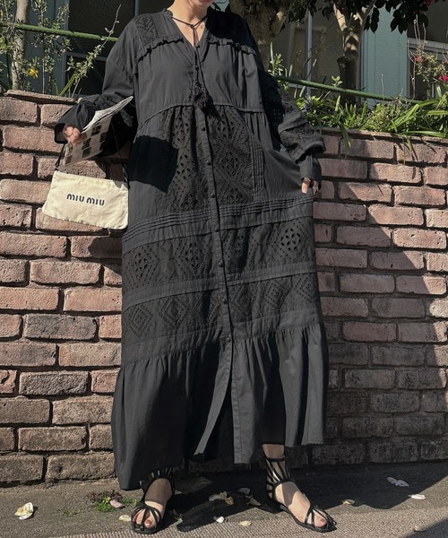 WILLFULLY（ウィルフリー）の「pieced cotton lace tiered volume OP（ワンピース・レディース・ブラウン/ブラック/ナチュラル・FREE）」の5枚目の写真