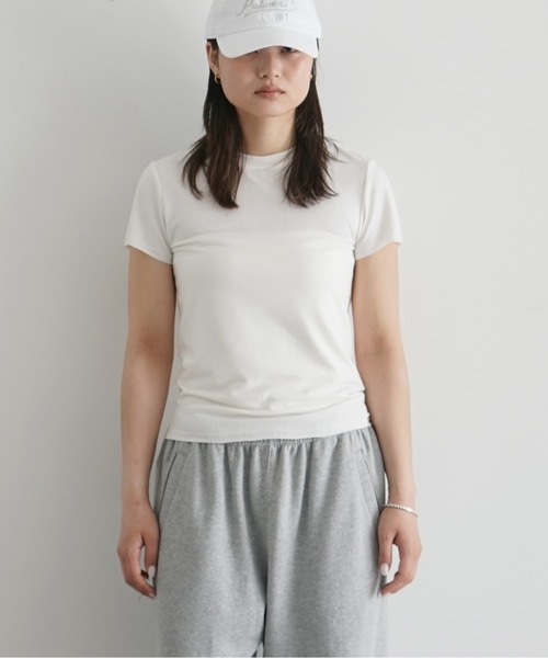 Fax Copy Express(ファックスコピーエクスプレス)の「FAX COPY EXPRESS The fitted t(Tシャツ/カットソー・レディース・ホワイト・MEDIUM/SMALL)」の2枚目の写真