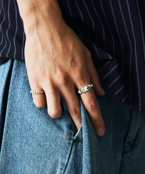 BILL WALL LEATHER(ビルウォールレザー)の「【EXCLUSIVE】Studs Ring - L(リング・レディース・その他・US-8/US-10)」の1枚目の写真
