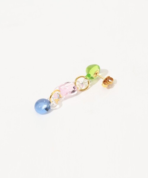 LEVENS(レヴェンス)の「LEVENS JEWELS TRIPLE CASCADA ピアス(ピアス(両耳用)・レディース・マルチ・FREE)」の4枚目の写真