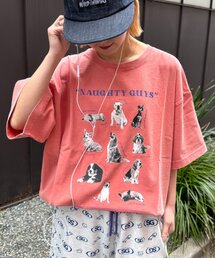 SOUNDSGOOOOD（サウンズグッド）の「【SOUNDS GOOOOD】パウダー犬ロゴプリントTEE（Tシャツ/カットソー）」