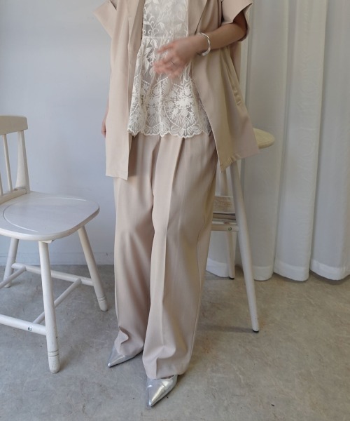 CORNERS(コーナーズ)の「ヴィンテージワッシャタックパンツ【セットアップ可能】(その他パンツ・レディース・アイボリー/モカ・M)」の7枚目の写真