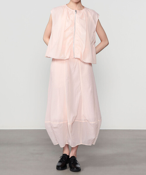 Bshop(ビショップ)の「eunoia | ナイロン ジップベスト WOMEN(ベスト・レディース・ピンク/ブラック・ONE)」の17枚目の写真