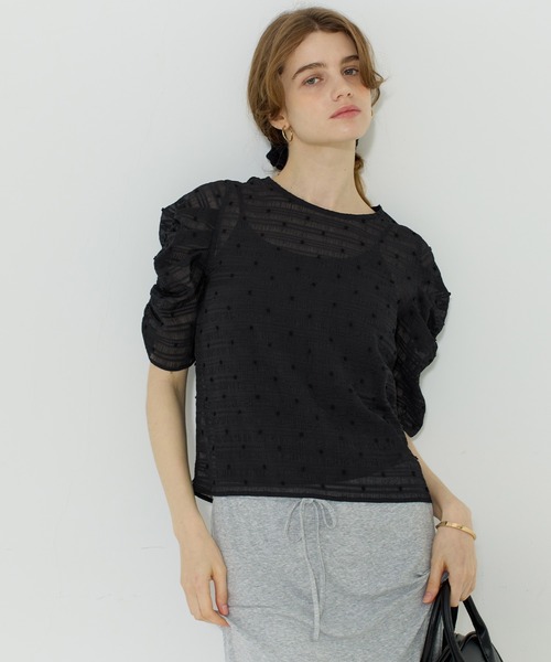 coca(coca)(コカ)の「【田中里奈様着用】シアードット袖シャーリングTOPS(Tシャツ/カットソー・レディース・ホワイト/ブラック/アイボリー/ライトブルー・L/M/S)」の17枚目の写真