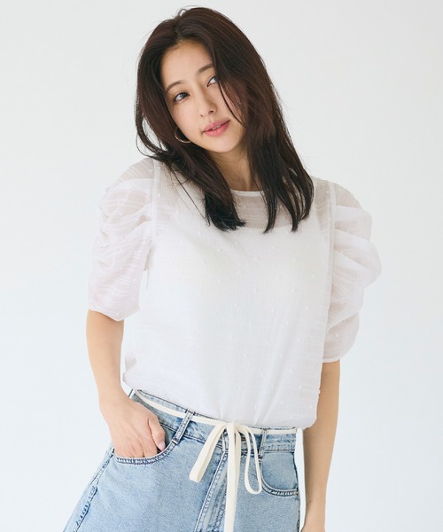 coca(coca)(コカ)の「【田中里奈様着用】シアードット袖シャーリングTOPS(Tシャツ/カットソー・レディース・ホワイト/ブラック/アイボリー/ライトブルー・L/M/S)」の18枚目の写真