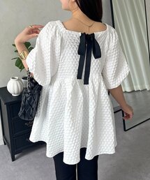 バックリボンダイヤジャガードタックペプラムブラウス