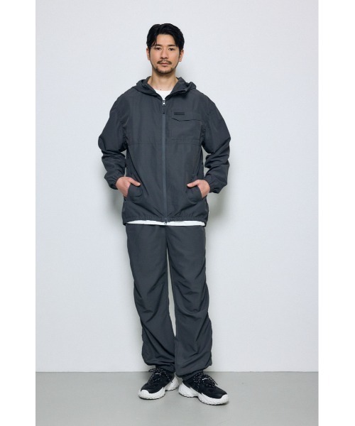 AZUL by moussy(アズールバイマウジー)の「【軽量】SHELTECH Light パーカー 春服 夏服(ブルゾン・メンズ・ブラック/グレー系その他/グレー・LARGE/MEDIUM)」の19枚目の写真