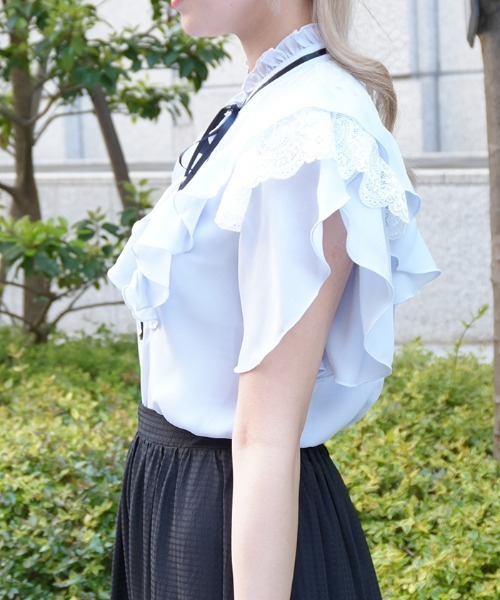 axes femme POETIQUE(アクシーズファムポエティック)の「チューリップスリーブBL(シャツ/ブラウス・レディース・サックスブルー/ホワイト/ピンク・MEDIUM)」の5枚目の写真