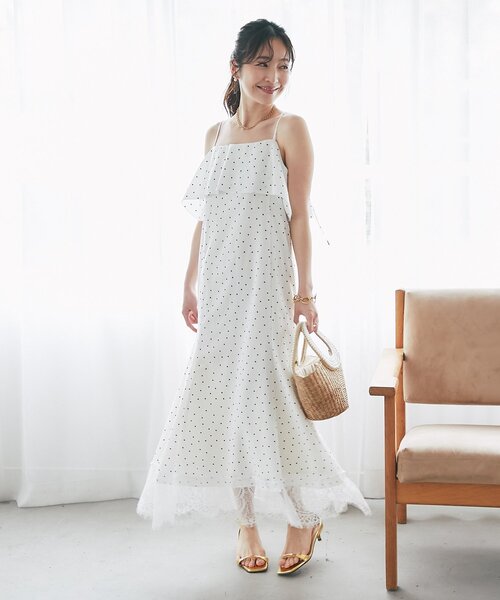 La boutique BonBon(ラブティックボンボン)の「【3サイズ展開あり・最強モテ】ドットプリントラッフルマーメイドキャミワンピース(ワンピース・レディース・ネイビー/オフホワイト・PS/38/36)」の6枚目の写真