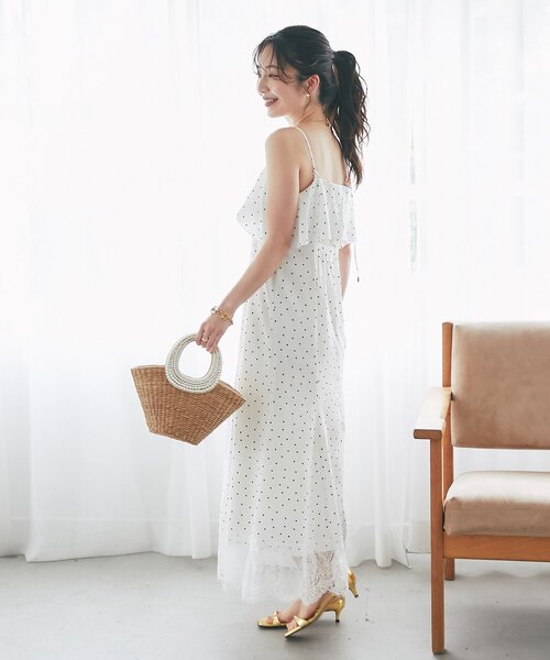 La boutique BonBon(ラブティックボンボン)の「【3サイズ展開あり・最強モテ】ドットプリントラッフルマーメイドキャミワンピース(ワンピース・レディース・ネイビー/オフホワイト・PS/38/36)」の8枚目の写真