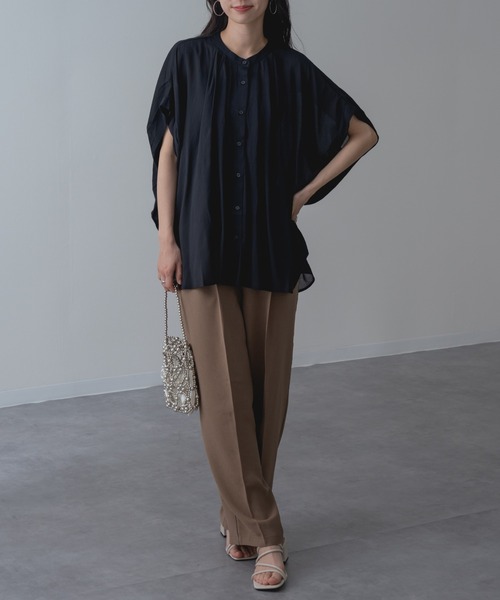 refinedworks(リファインドワークス)の「【refinedworks】半袖 折り返し タックデザイン ブラウス(シャツ/ブラウス・レディース・ブラック/ブラウン/ブルー・FREE)」の16枚目の写真