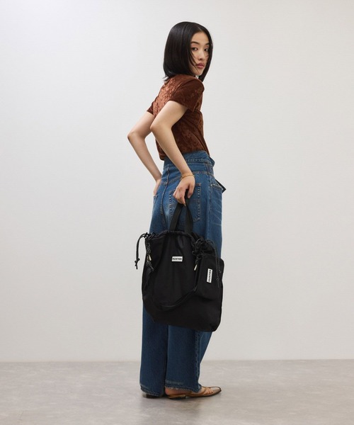 HUNTER(ハンター)の「【HUNTER for ADAM ET ROPE'】別注 TRAVEL MULTI FUNCTION TOTE(トートバッグ・レディース・ブラック・FREE)」の21枚目の写真