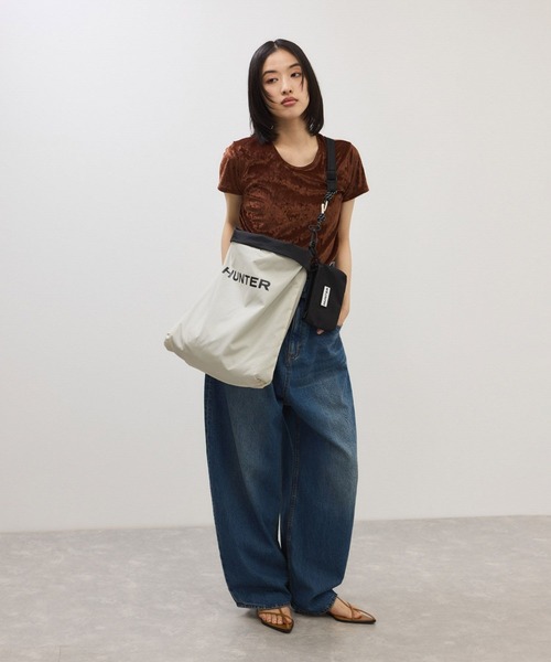 HUNTER(ハンター)の「【HUNTER for ADAM ET ROPE'】別注 TRAVEL MULTI FUNCTION TOTE(トートバッグ・レディース・ブラック・FREE)」の20枚目の写真