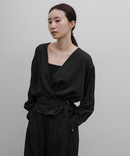 select MOCA Et(セレクトモカエト)の「【Et】Belted Wrap Blouse(シャツ/ブラウス・レディース・ブラック/ベージュ・FREE)」の1枚目の写真