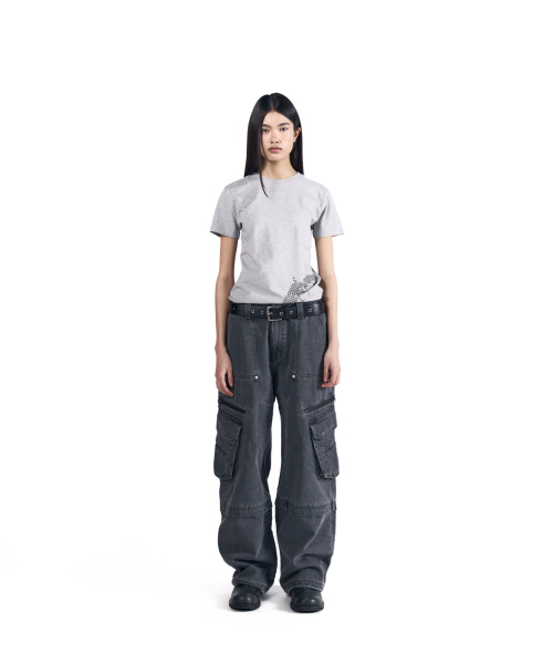 AAKAM(アーカム)の「Knee Incision Zippered Cargo Pants (Gray)(その他パンツ・レディース・その他・1/2)」の7枚目の写真