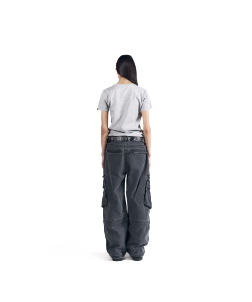 AAKAM(アーカム)の「Knee Incision Zippered Cargo Pants (Gray)(その他パンツ・レディース・その他・1/2)」の10枚目の写真