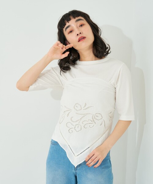 collex（コレックス）の「カットワーク刺繍トライアングルスカーフ（ストール/ショール・レディース・ホワイト/ブラック・フリー）」の4枚目の写真