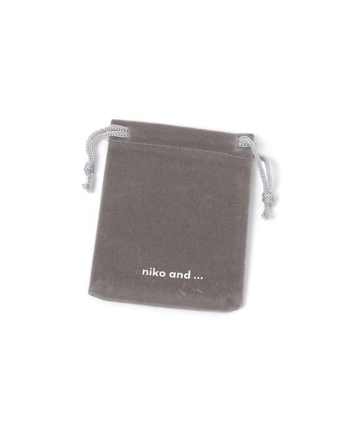 niko and...（ニコアンド）の「≪Silver925≫ ドロップピアス（ピアス（両耳用）・レディース・ブラック/ホワイト・0）」の5枚目の写真