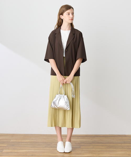 LE SOUK HOLIDAY(ルスークホリデー)の「ハーフスリーブストレッチシャツジャケット【接触冷感・UVカット・シワになりくい】(テーラードジャケット・レディース・ブラック/ベージュ/ダークブラウン・M/L)」の17枚目の写真