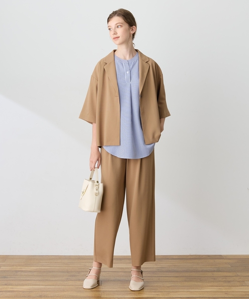 LE SOUK HOLIDAY(ルスークホリデー)の「ハーフスリーブストレッチシャツジャケット【接触冷感・UVカット・シワになりくい】(テーラードジャケット・レディース・ブラック/ベージュ/ダークブラウン・M/L)」の21枚目の写真
