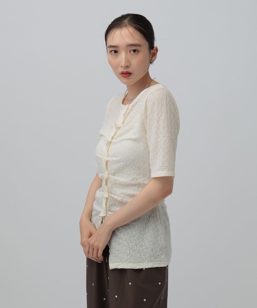 LEPSIM(レプシィム)の「タックフリルカーデプルオーバー 898357(Tシャツ/カットソー・レディース・オフホワイト/イエロー系その他/ブラック・FREE)」の22枚目の写真