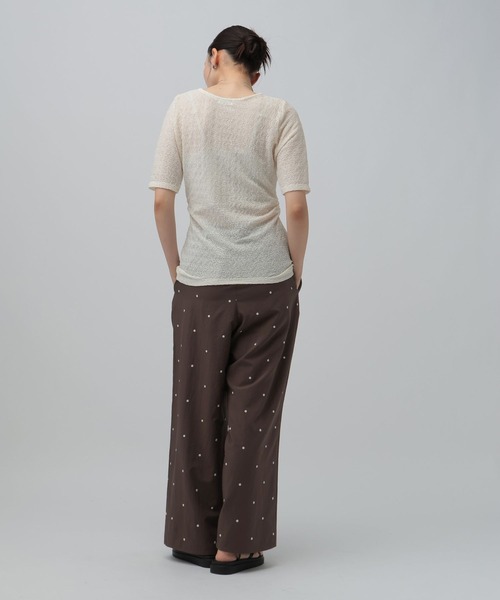 LEPSIM(レプシィム)の「タックフリルカーデプルオーバー 898357(Tシャツ/カットソー・レディース・オフホワイト/イエロー系その他/ブラック・FREE)」の6枚目の写真