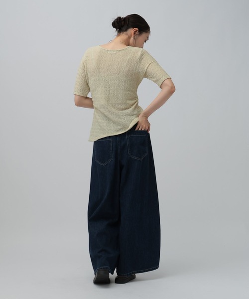 LEPSIM(レプシィム)の「タックフリルカーデプルオーバー 898357(Tシャツ/カットソー・レディース・オフホワイト/イエロー系その他/ブラック・FREE)」の12枚目の写真