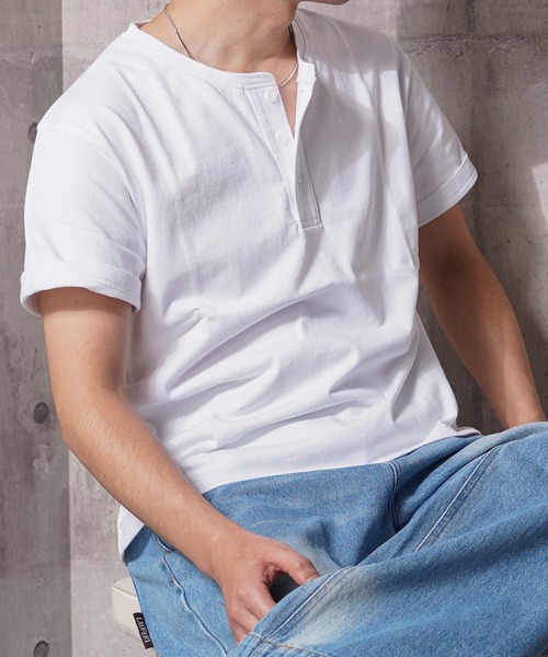 N.W.T(エヌダブルティー)の「【N.W.T】8.5oz クロップド ヘンリーネックTシャツ / ヘビーウェイト 綿100% ユニセックス(Tシャツ/カットソー・メンズ・ホワイト/ブラック・M/S/XL/L)」の2枚目の写真