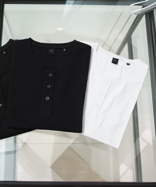 N.W.T(エヌダブルティー)の「【N.W.T】8.5oz クロップド ヘンリーネックTシャツ / ヘビーウェイト 綿100% ユニセックス(Tシャツ/カットソー・メンズ・ホワイト/ブラック・M/S/XL/L)」の4枚目の写真