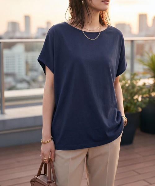 STYLE DELI(スタイルデリ)の「【DELI by】ゆる美シルエットドルマントップス(Tシャツ/カットソー・レディース・ブラック/ホワイト/ネイビー/ブラウン・M)」の4枚目の写真