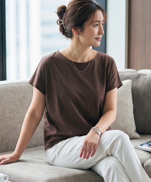 STYLE DELI(スタイルデリ)の「【DELI by】ゆる美シルエットドルマントップス(Tシャツ/カットソー・レディース・ブラック/ホワイト/ネイビー/ブラウン・M)」の3枚目の写真
