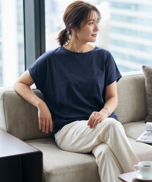 STYLE DELI(スタイルデリ)の「【DELI by】ゆる美シルエットドルマントップス(Tシャツ/カットソー・レディース・ブラック/ホワイト/ネイビー/ブラウン・M)」の5枚目の写真