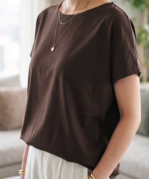 STYLE DELI(スタイルデリ)の「【DELI by】ゆる美シルエットドルマントップス(Tシャツ/カットソー・レディース・ブラック/ホワイト/ネイビー/ブラウン・M)」の9枚目の写真