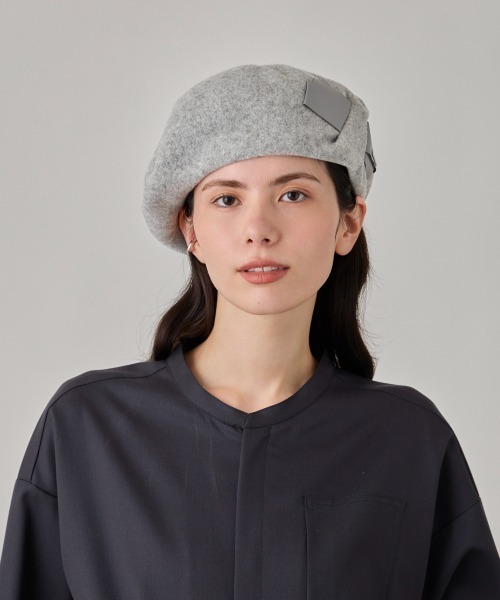 arth(アース)の「arth Put in Ribbon Beret / アース(ハンチング/ベレー帽・レディース・ブラウン/ライトグレー/ブラック・M/57.5cm)」の15枚目の写真
