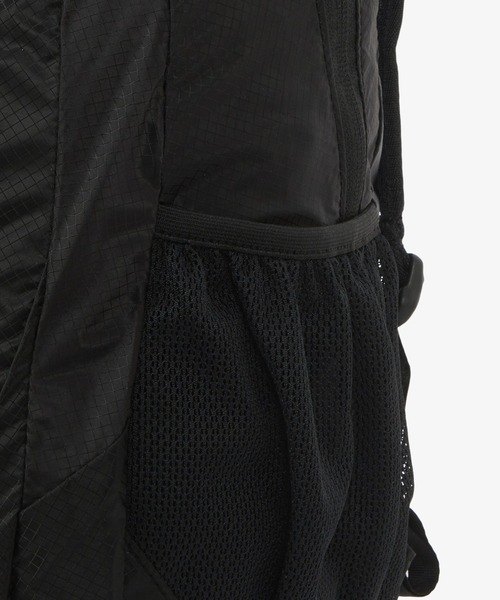 THE NORTH FACE（ザノースフェイス）の「【韓国限定・日本未入荷】THE NORTH FACE MINI SHOT UL /ノースフェイス ミニショット UL バックパック（バックパック/リュック・メンズ・ブラック/ホワイト・FREE）」の17枚目の写真
