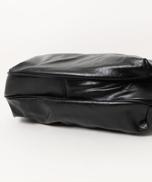 Burner(バーナー)の「【Leathen Leather(レーセンレザー)】ポリエステル ショルダーバッグ lea-shbag-17-36(ショルダーバッグ・メンズ・ブラック・FREE)」の3枚目の写真