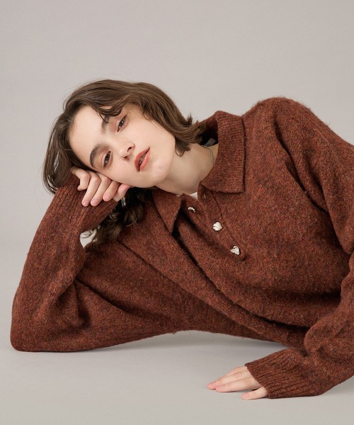 ONCILY(オンシェリー)の「26AW SILVER BUTTON SHAGGY KNIT POLO / 26AW シルバーボタンシャギーニットポロ(ニット/セーター・メンズ・チャコールグレー/ネイビー/ブラウン/レッド/ブルー/グリーン/アイボリー/グリーン系その他/オレンジ系その他/ブルーグリーン・SMALL/MEDIUM/LARGE)」の12枚目の写真