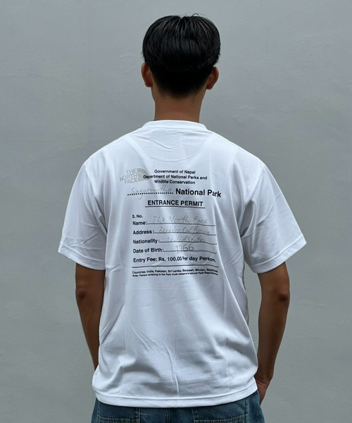 THE NORTH FACE(ザノースフェイス)の「【THE NORTH FACE】S/S Entrance Permission Tee(Tシャツ/カットソー・メンズ・ホワイト/ブラック/グレー・MEDIUM/LARGE/X-LARGE)」の1枚目の写真