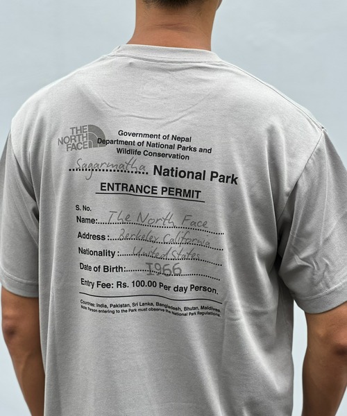 THE NORTH FACE(ザノースフェイス)の「【THE NORTH FACE】S/S Entrance Permission Tee(Tシャツ/カットソー・メンズ・ホワイト/ブラック/グレー・MEDIUM/LARGE/X-LARGE)」の12枚目の写真