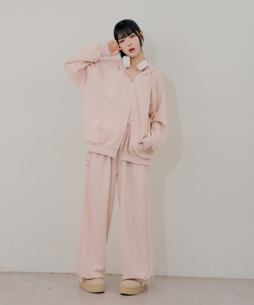 continuer de NICE CLAUP(コンティニューデナイスクラップ)の「【セットアップ】レースUPキラロゴスウェットパンツ(スウェットパンツ・レディース・トップグレー/ピンク/ブラック・FREE)」の17枚目の写真